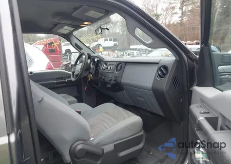 2012 Ford F-250 Xl из США, поврежденный, VIN 1FT7X2B68CEC08058